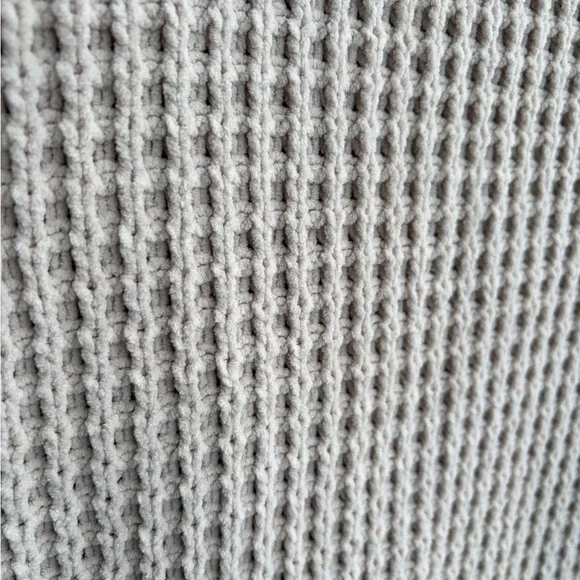 🆕 Pink Rose Blush Chenille Waffle Knit Oversized Sweater XS Cozy Ribbed Hem Chic - Picture 10 of 17